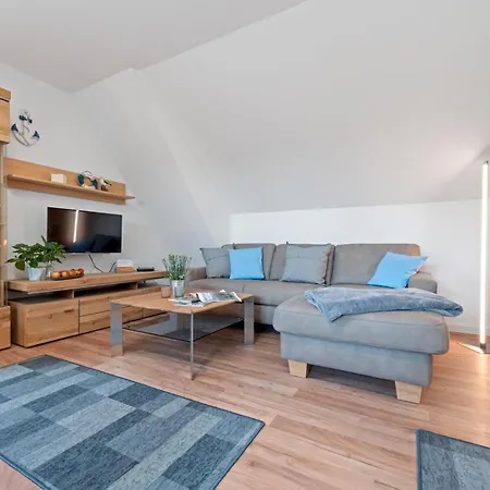 Gertruds Leuchtturm Strandnah Apartment Zingst