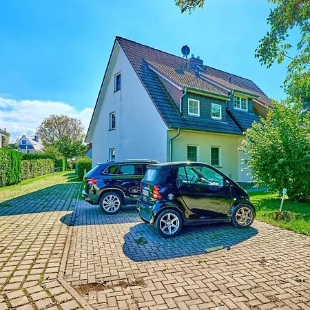 Gertruds Leuchtturm Strandnah